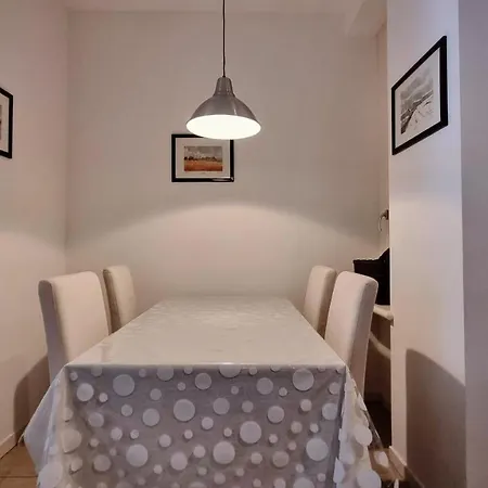 Belvedere 4 - Parking Free Триест